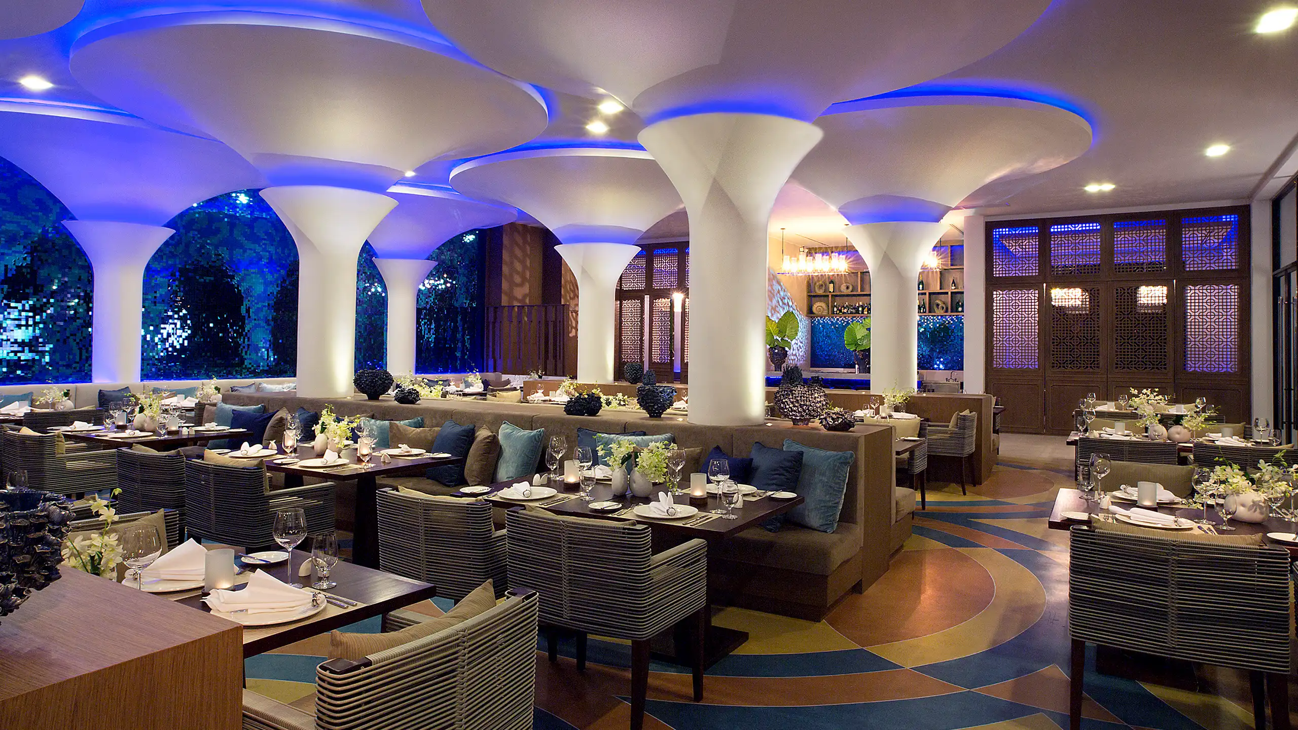 Vista main restaurant RS